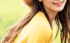 顶流RAPPER女公开裸露下身